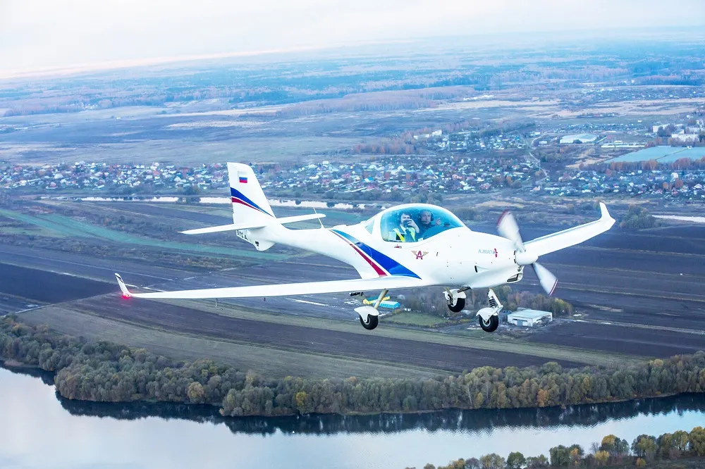 Полет на Aquila